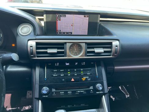 Used 2014 Lexus IS 250 w/ F-Sport Package RWD image 21