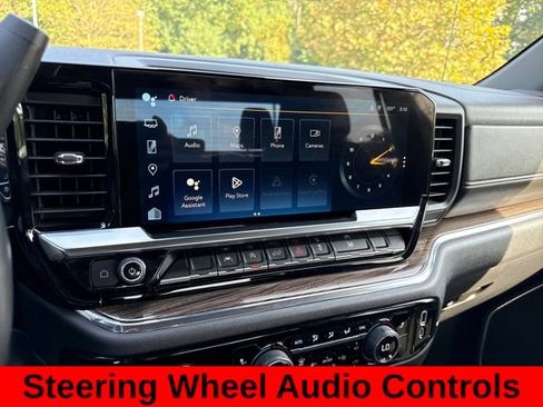 Used 2023 Chevrolet Silverado 1500 LT image 18