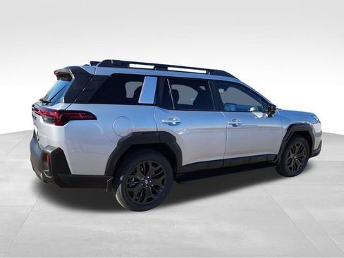 Used 2026 Subaru Outback Limited XT AWD/4WD image 2
