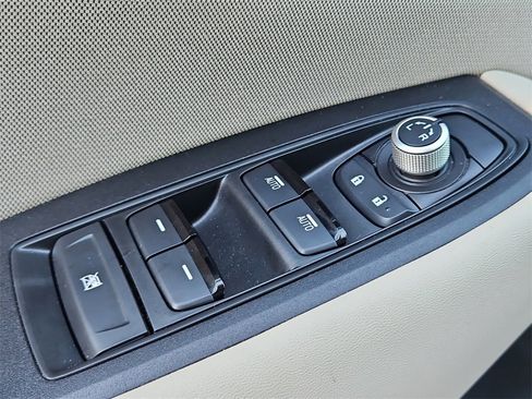 Used 2022 Subaru Legacy Premium image 31