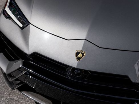 Used 2024 Lamborghini Urus Performante image 16