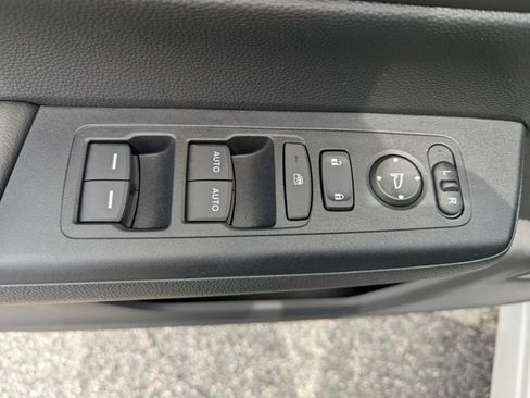 New 2026 Honda CR-V EX image 10