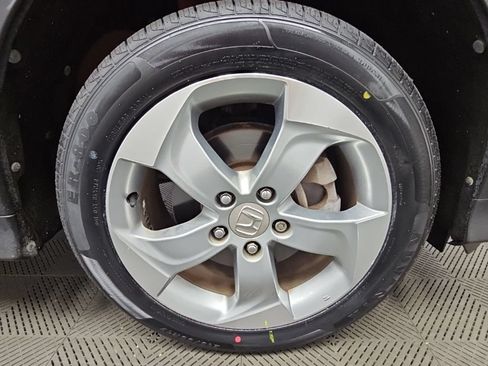 Used 2017 Honda HR-V LX image 39