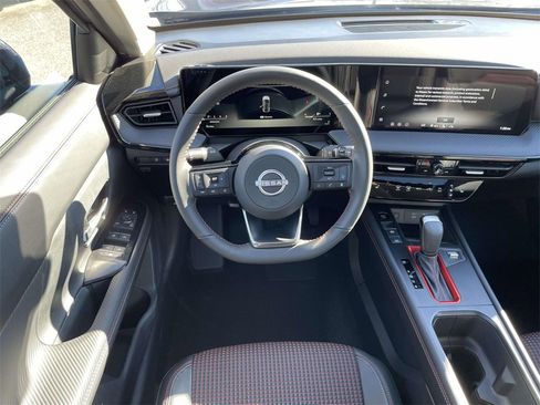 New 2026 Nissan Kicks SR w/ SR Premium Package image 10