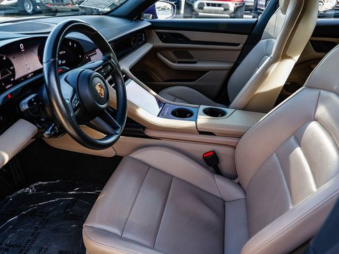 Used 2021 Porsche Taycan Base image 18