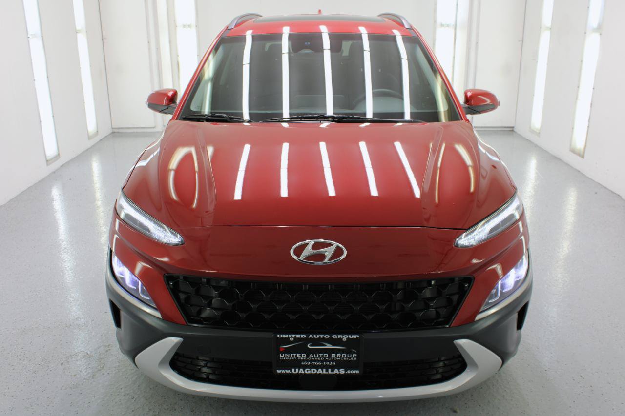 Used 2023 Hyundai Kona Limited AWD/4WD image 3
