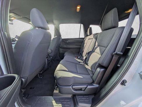 Used 2021 Honda Passport Sport image 19