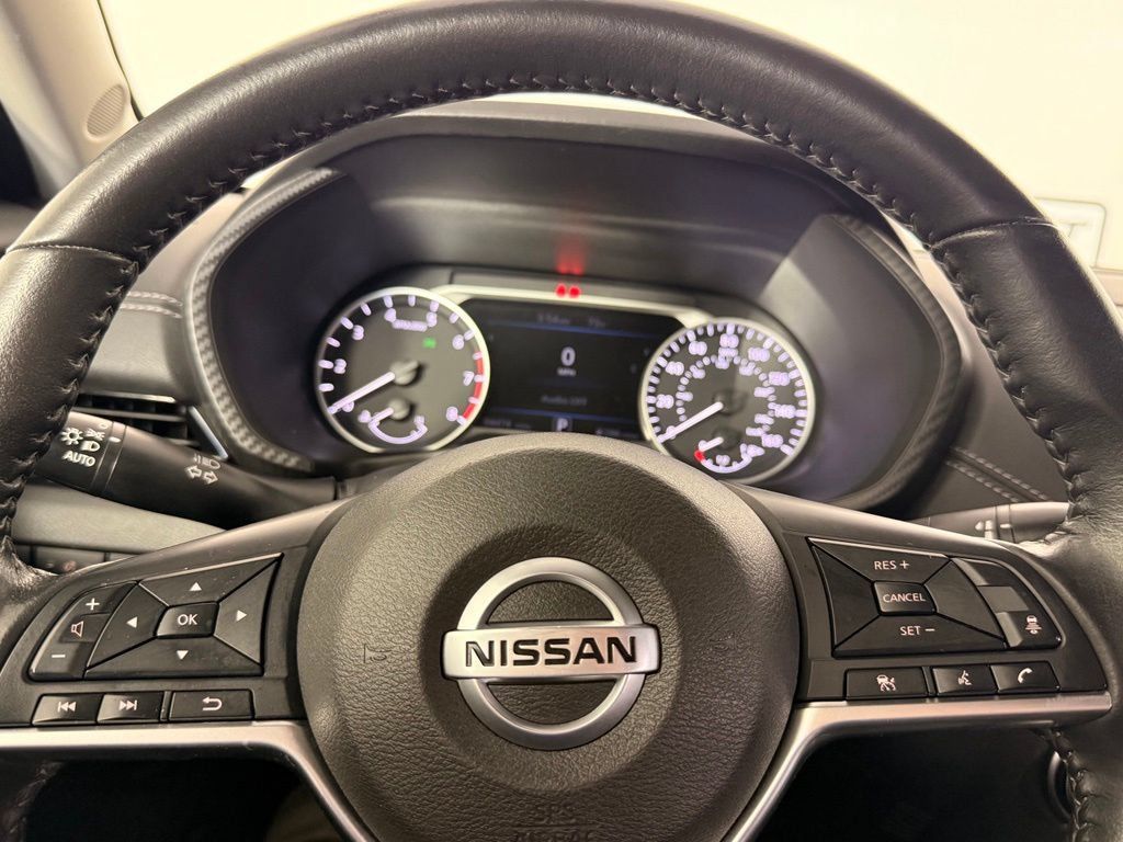 Used 2023 Nissan Sentra SV FWD image 27