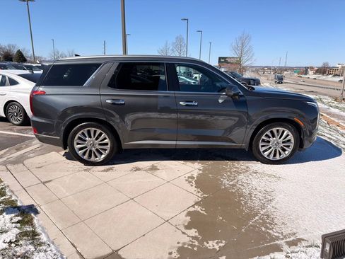 Used 2020 Hyundai Palisade Limited image 6