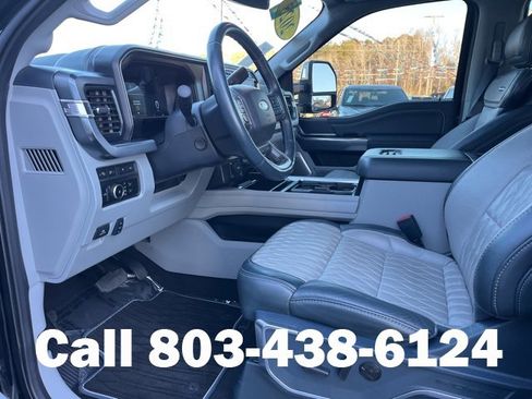 Used 2024 Ford F250 Limited image 6