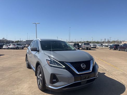 Certified 2023 Nissan Murano SL w/ Cargo Package image 2