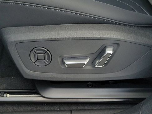 New 2026 Audi Q3 quattro 2.0T AWD/4WD image 18
