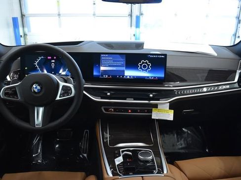 New 2026 BMW X5 xDrive40i w/ M Sport Package image 5