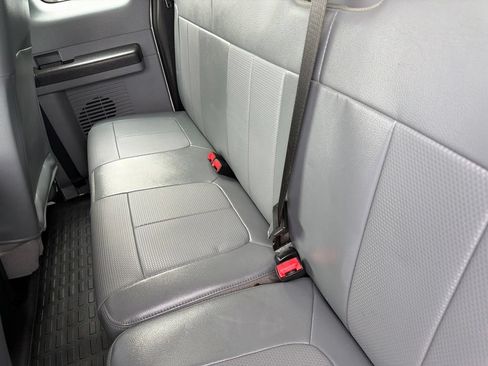 Used 2016 Ford F250 XL w/ Power Equipment Group AWD/4WD image 13