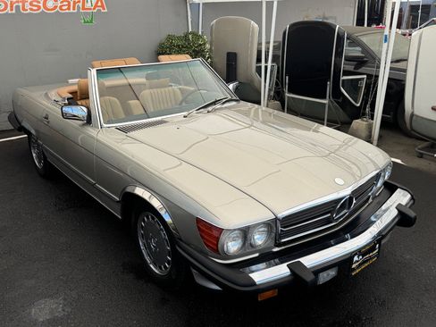 Used 1988 Mercedes-Benz 560 SL image 11