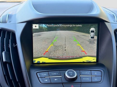 Used 2019 Ford Escape SEL AWD/4WD image 15