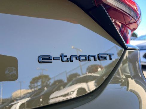 Used 2023 Audi RS e-tron GT w/ Carbon Performance Package image 70