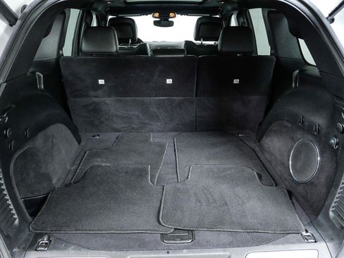 Used 2020 Jeep Grand Cherokee Overland RWD image 33