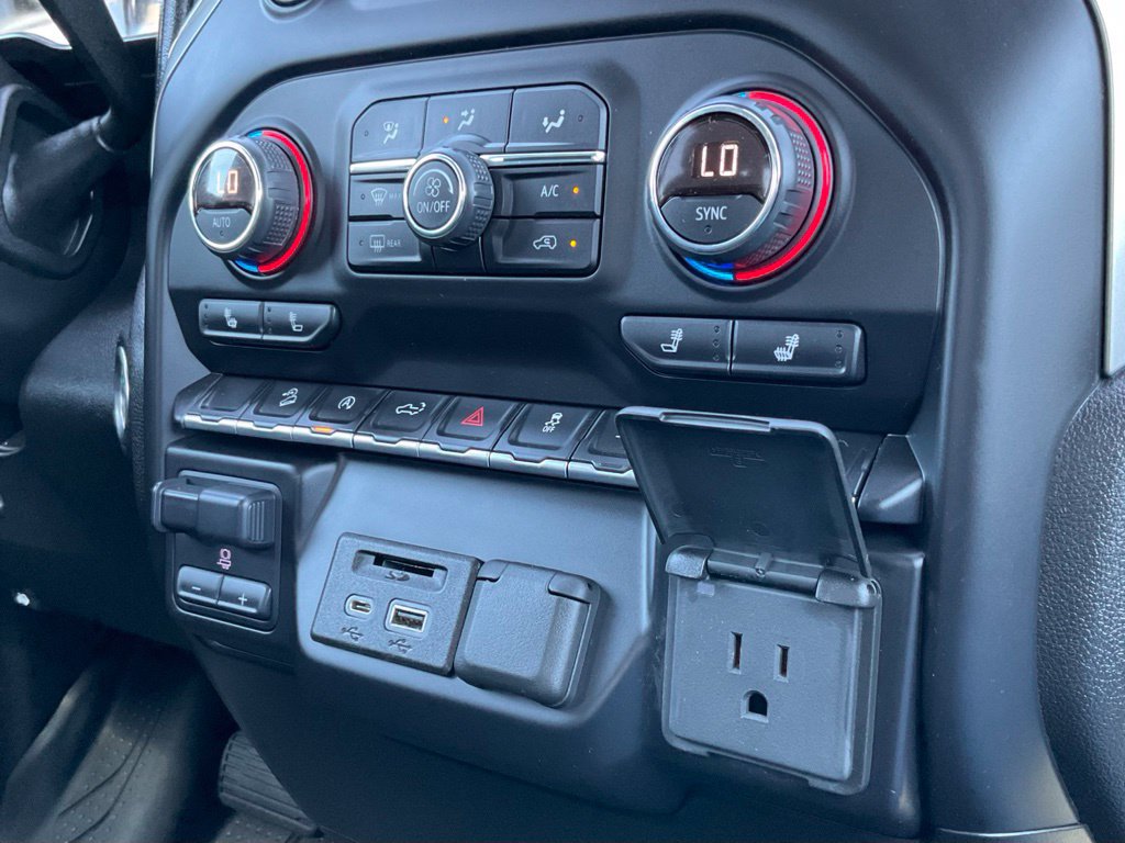 Used 2019 Chevrolet Silverado 1500 LT w/ All-Star Edition AWD/4WD image 37