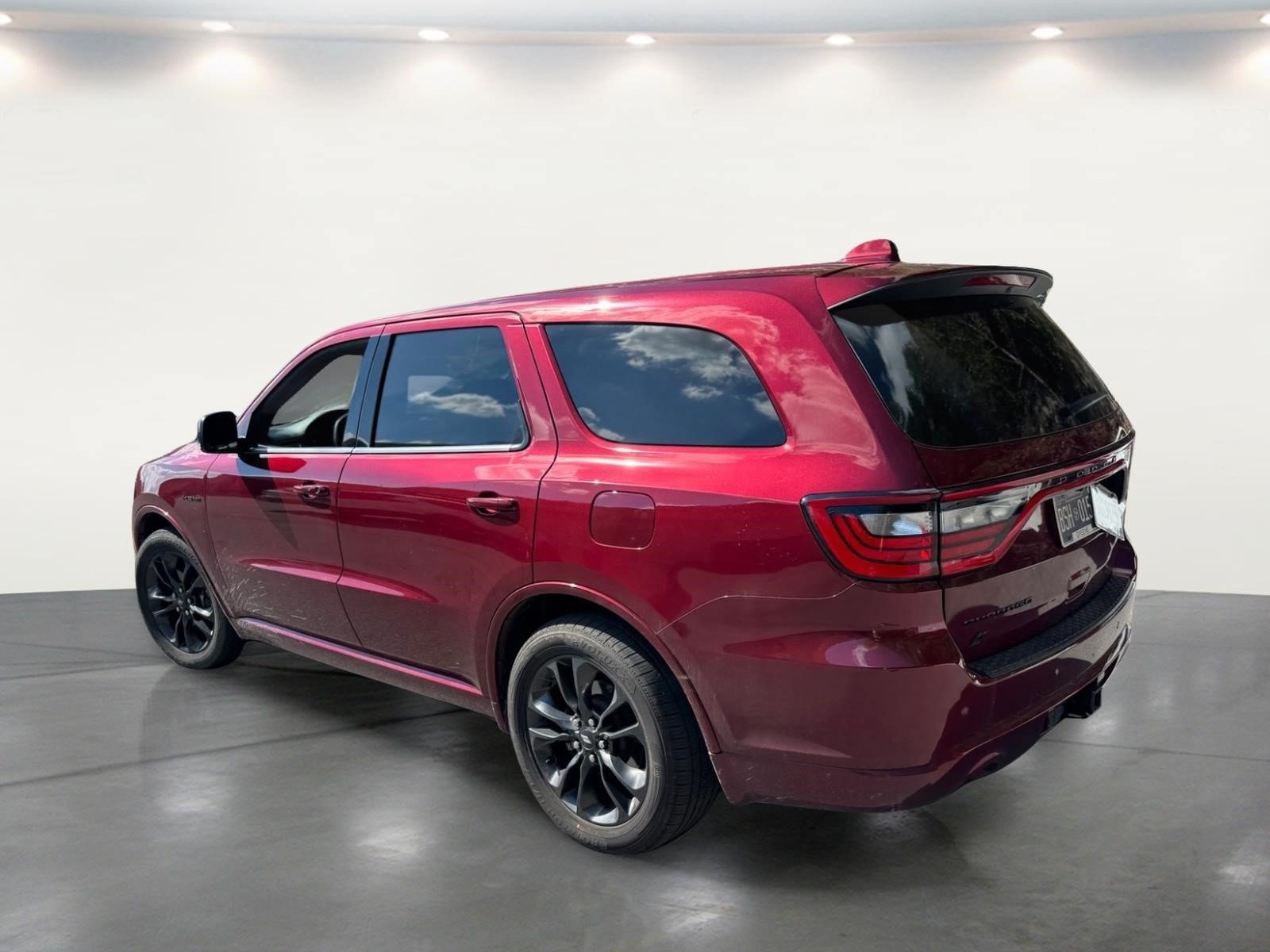 Used 2022 Dodge Durango R/T w/ Blacktop Package AWD/4WD image 17