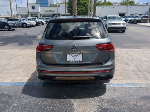 Certified 2023 Volkswagen Tiguan SE R-Line image 5