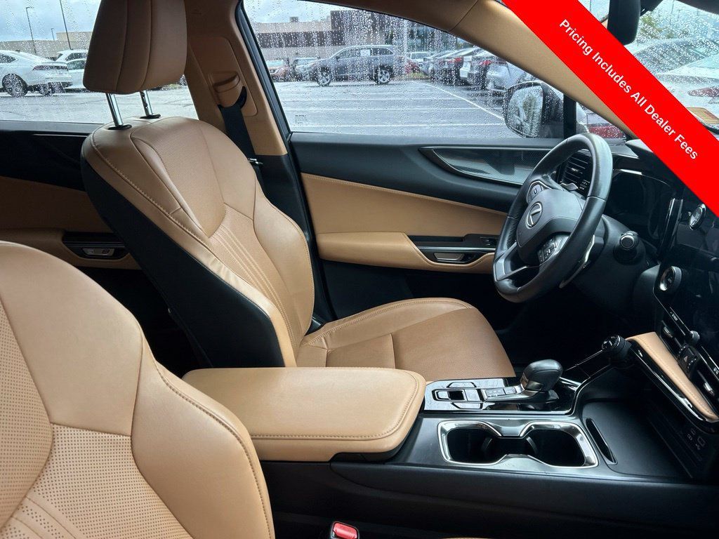 Used 2022 Lexus NX 250 FWD w/ Towing Package (2000 Lbs) image 2