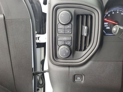 Used 2024 Chevrolet Silverado 1500 Custom Trail Boss image 30