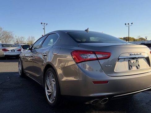 Used 2017 Maserati Ghibli S Q4 AWD/4WD image 17