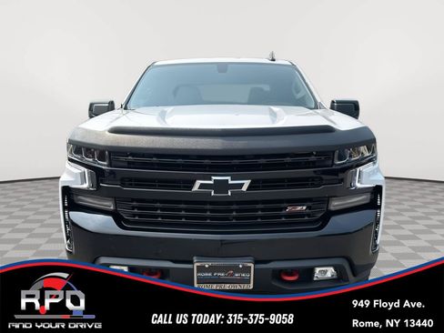 Used 2021 Chevrolet Silverado 1500 LT Trail Boss w/ Bed Protection Package AWD/4WD image 8