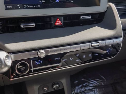 Used 2024 Hyundai Ioniq 5 SEL image 21