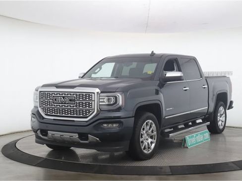 Used 2018 GMC Sierra 1500 Denali AWD/4WD image 10