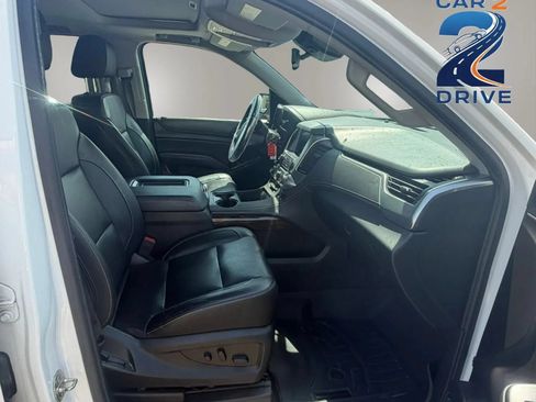 Used 2020 Chevrolet Suburban LT AWD/4WD image 11