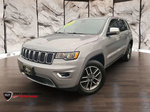 Used 2020 Jeep Grand Cherokee Limited w/ Luxury Group II AWD/4WD image 2