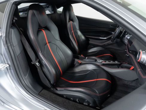 Used 2021 Ferrari F8 Tributo RWD image 35