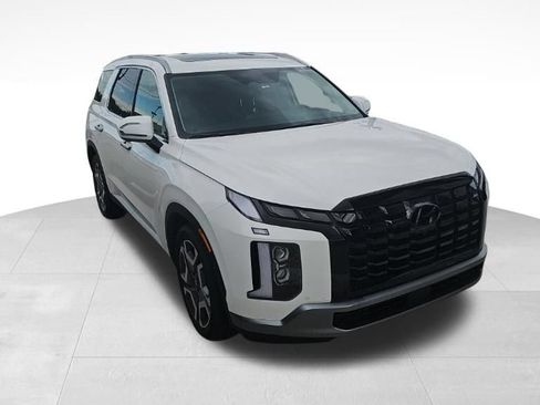 Used 2024 Hyundai Palisade Limited AWD/4WD image 3