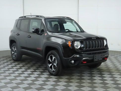 Used 2022 Jeep Renegade Trailhawk image 3