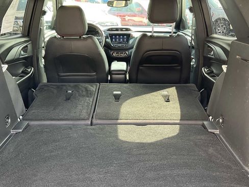 Used 2023 Chevrolet TrailBlazer RS w/ Convenience Package image 45