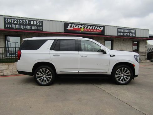 Used 2021 GMC Yukon Denali image 5