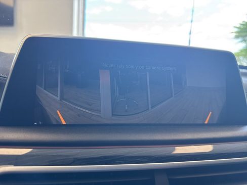 Used 2016 BMW 750i xDrive AWD/4WD image 23