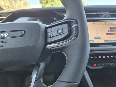 New 2026 Jeep Cherokee Limited AWD/4WD image 23