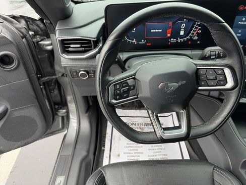 Used 2025 Ford Mustang GT Premium w/ GT Performance Package RWD image 20