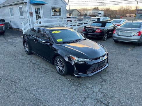Used 2015 Scion tC image 3