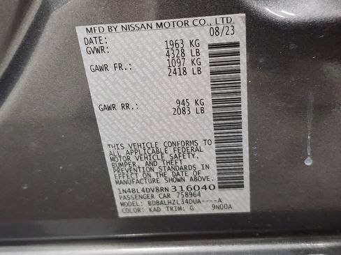 Used 2024 Nissan Altima 2.5 SV FWD image 41