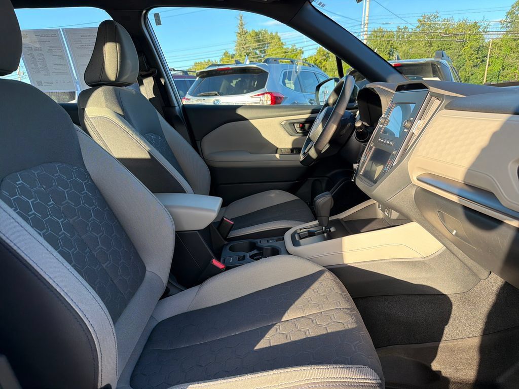 Certified 2025 Subaru Forester AWD/4WD image 35