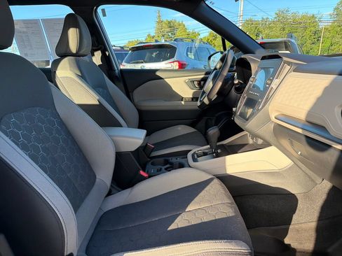 Certified 2025 Subaru Forester AWD/4WD image 35