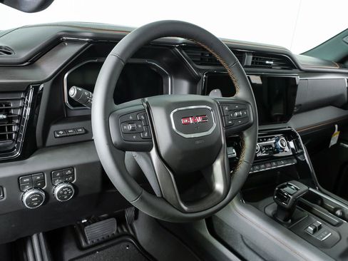 New 2026 GMC Sierra 1500 AT4 w/ AT4 Premium Package AWD/4WD image 4