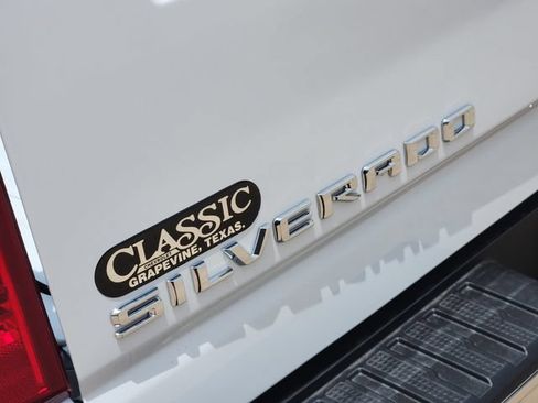 New 2026 Chevrolet Silverado 2500 W/T w/ WT/CX Safety Package AWD/4WD image 9