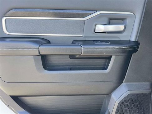 Used 2023 RAM 2500 Big Horn w/ Level 1 Equipment Group image 23