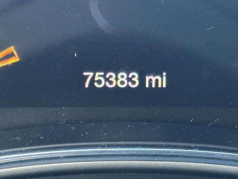 Used 2018 Jeep Grand Cherokee Limited image 24