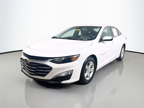 Used 2023 Chevrolet Malibu LS w/ Driver Confidence Package image 3